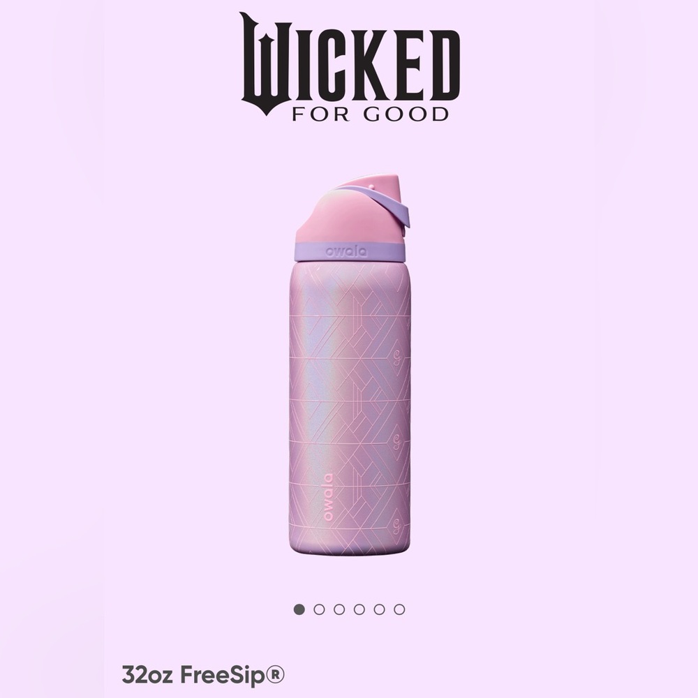 Owala Wicked 32oz Free Sip, Pink